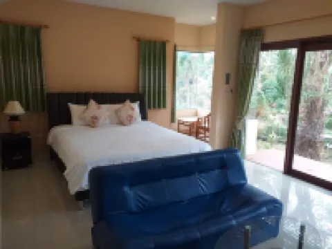 Raisubsomboon Resort
