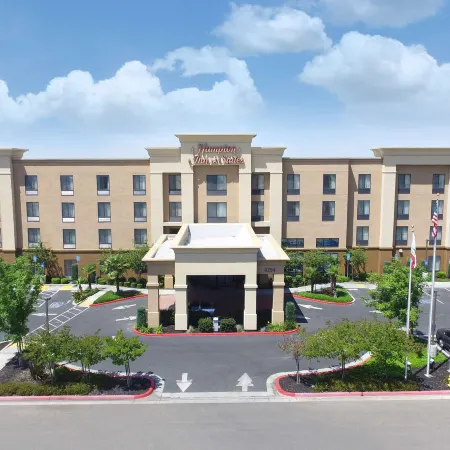 Hampton Inn & Suites Madera Hotels in Madera County