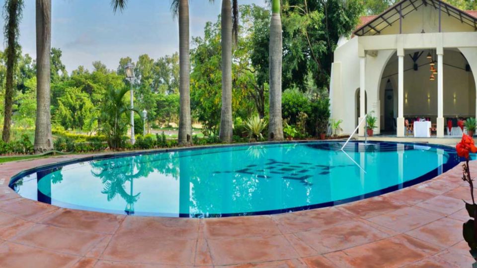 Cama Rajputana Club Resort