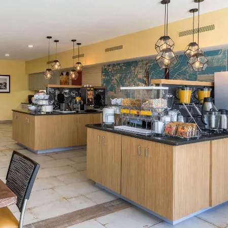 Comfort Suites Burlington