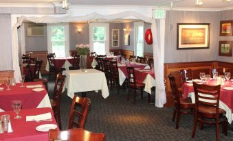 Catskill Seasons Inn