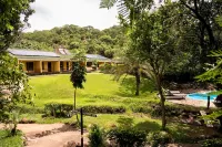 Safari Beach Lodge Hotel in zona Kuti Wildlife Reserve