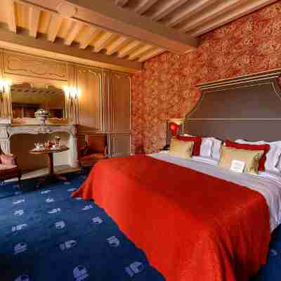 Château d'Audrieu Rooms
