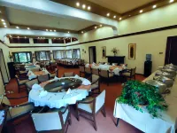 Lockwood Hotel Murree - พร้อมอาหารเช้า