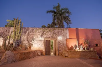 Hotel Plaza del Fuerte by Balderrama Hotel Collection Отели в г. Эль-Фуэрте