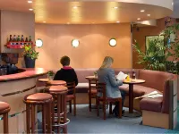 Ibis Paris Pont de Suresnes - bar