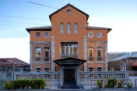 Villa Ayghedzor