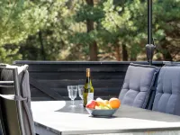 "Antoinetta" - 900m from the Sea Hotels in Saltum