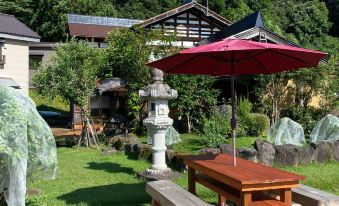 A Private Old Private House with an Open-Air Bath