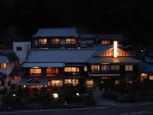 Ryokan Adumaya Hotel di Totsukawa