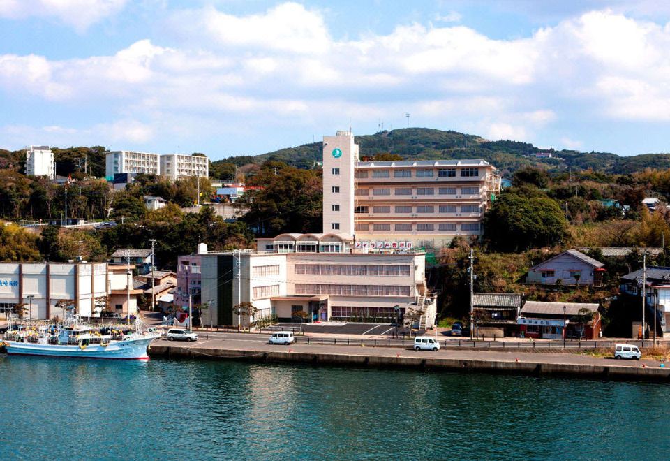 hotel overview picture