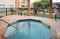 Courtyard Houston Westchase - Romantisk