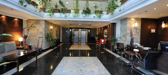 拉佐烏爾德宮公寓酒店 塔伊夫酒店