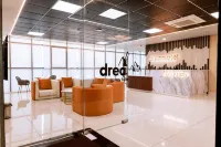 Dreamotel Luxury Suites and Rooms