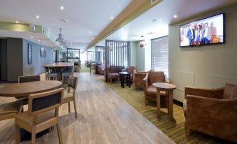 Premier Inn Edinburgh City Centre (York Place/St James Quarter) hotel