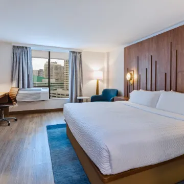 Hotel Indigo DETROIT DOWNTOWN by IHG Отели рядом с достопримечательностью «Стадион "Нью-Центр-арена"»