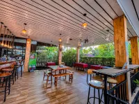 Moly Resort