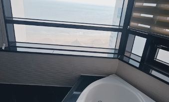 Sunset Hotel - Housity