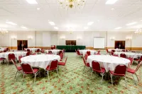 Clarion Hotel Hotels in Delta Center Township