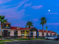 La Quinta Inn by Wyndham San Antonio Brooks City Base Hotels near Pickwell Park