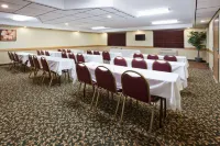 AmericInn by Wyndham Fargo West Acres