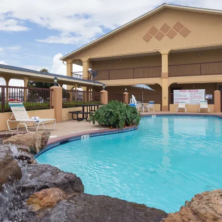 Best Western Angleton Inn