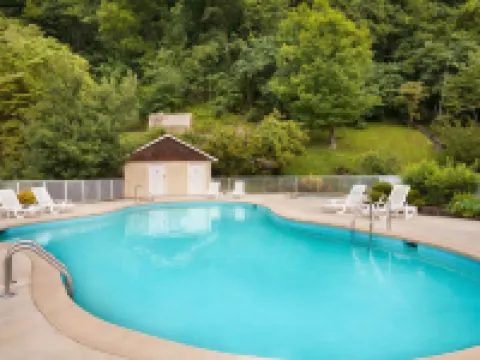 Super 8 by Wyndham Cherokee Hotels in Cherokee