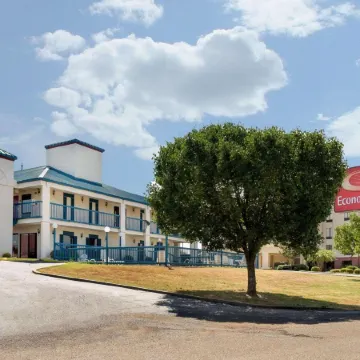 Econo Lodge Canton I-55