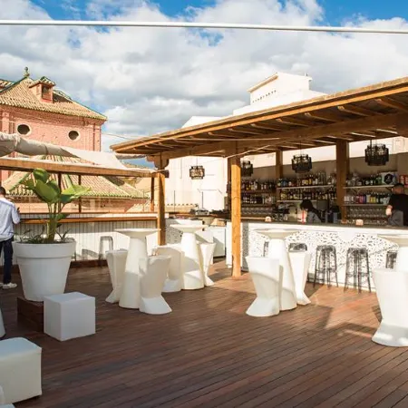 Apartamentos Málaga Premium - Calle San Telmo