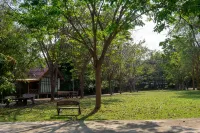 Chidtan Resort Hotel in zona Wat Nong Sam Phran