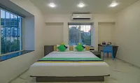 Treebo Atithi Comforts Inn