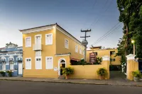VilaHotell Recife - parkir