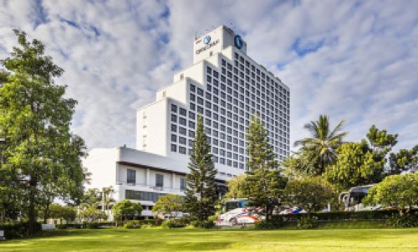 Cholchan Pattaya Beach Resort