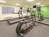 La Quinta Inn & Suites by Wyndham Knoxville Airport - Gym