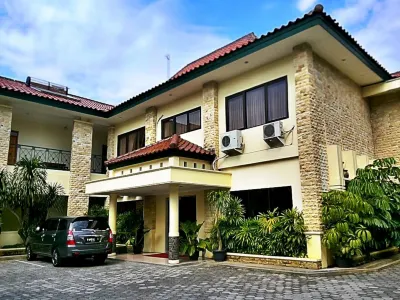 Griya Sentana Hotel Hotels in Gowongan