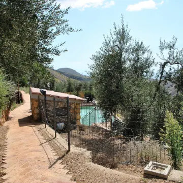 Holiday House for 6 Persons, with Swimming Pool