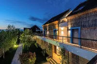 Delta Boutique & Carmen Silva Resort Отели в г. 