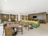 Best Western Plus Winter Haven Inn  Suites  Hotels in Polk County