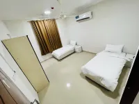 Al-Mazar Hotel Apartments 1  호텔
