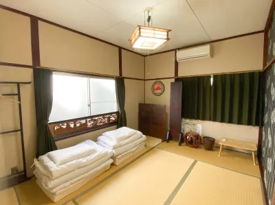 Guesthouse Kobe Yamatomusubi Hotels near Okamoto Railway Station