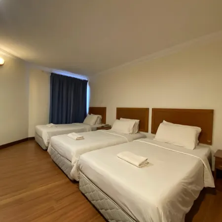 King Ing Hotel