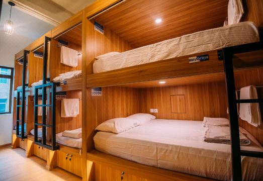 Bluewaters Pods 위치