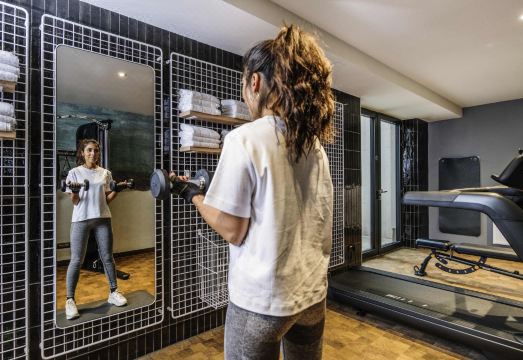 4. 아파트호텔 아다..