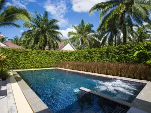 อลิซี พูล วิลลา อ่าวนาง