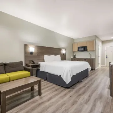 SureStay Studio by Best Western Conroe Downtown