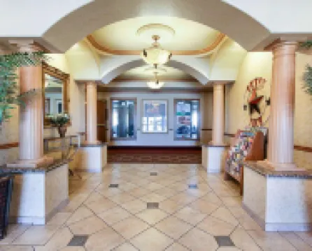 Comfort Inn & Suites