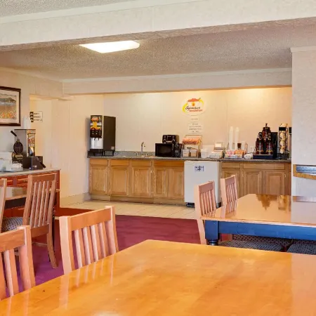 Super 8 by Wyndham Eureka
