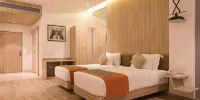 Centre Point Navi Mumbai - 俱乐部间