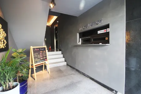 Namhae Ares Отели в г. Намхэ