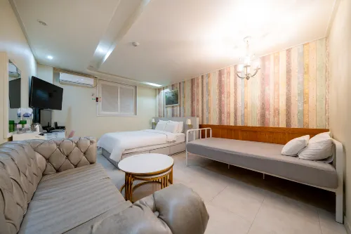 Pyeongtaek (Anjung) O2 Hotels in Pyeongtaek-si